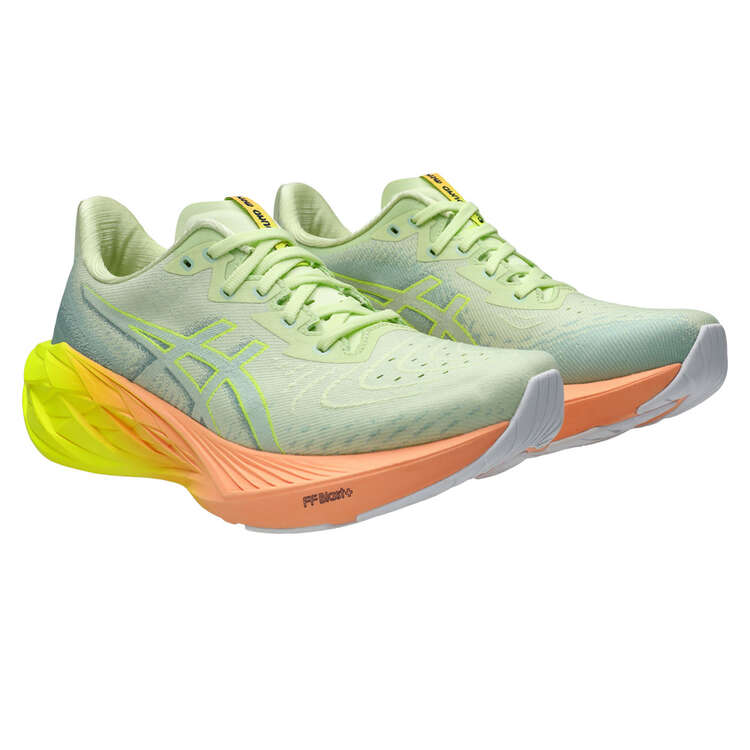 Asics Novablast 4 Mens Running Shoes - Green/Yellow