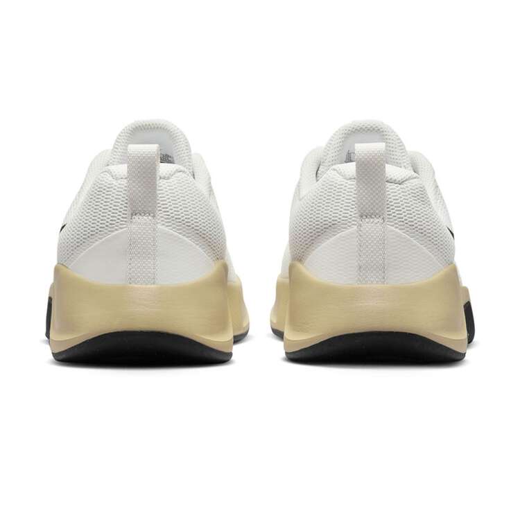 Nike MC Trainer 3 Mens Training Shoes - Gold/Black