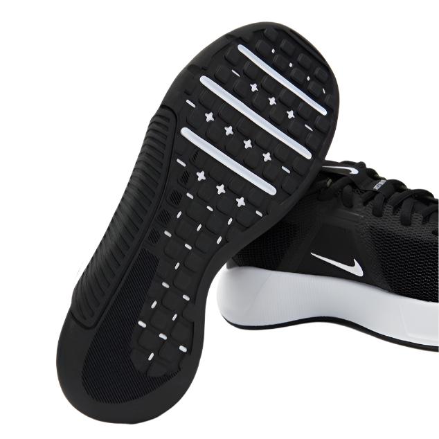 Nike Women's MC Trainer 3 Training Shoes - Black/White