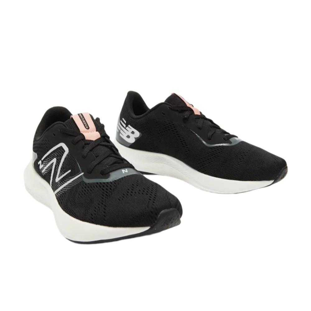 New Balance Women's Pro Run V2 Running Shoes - Black