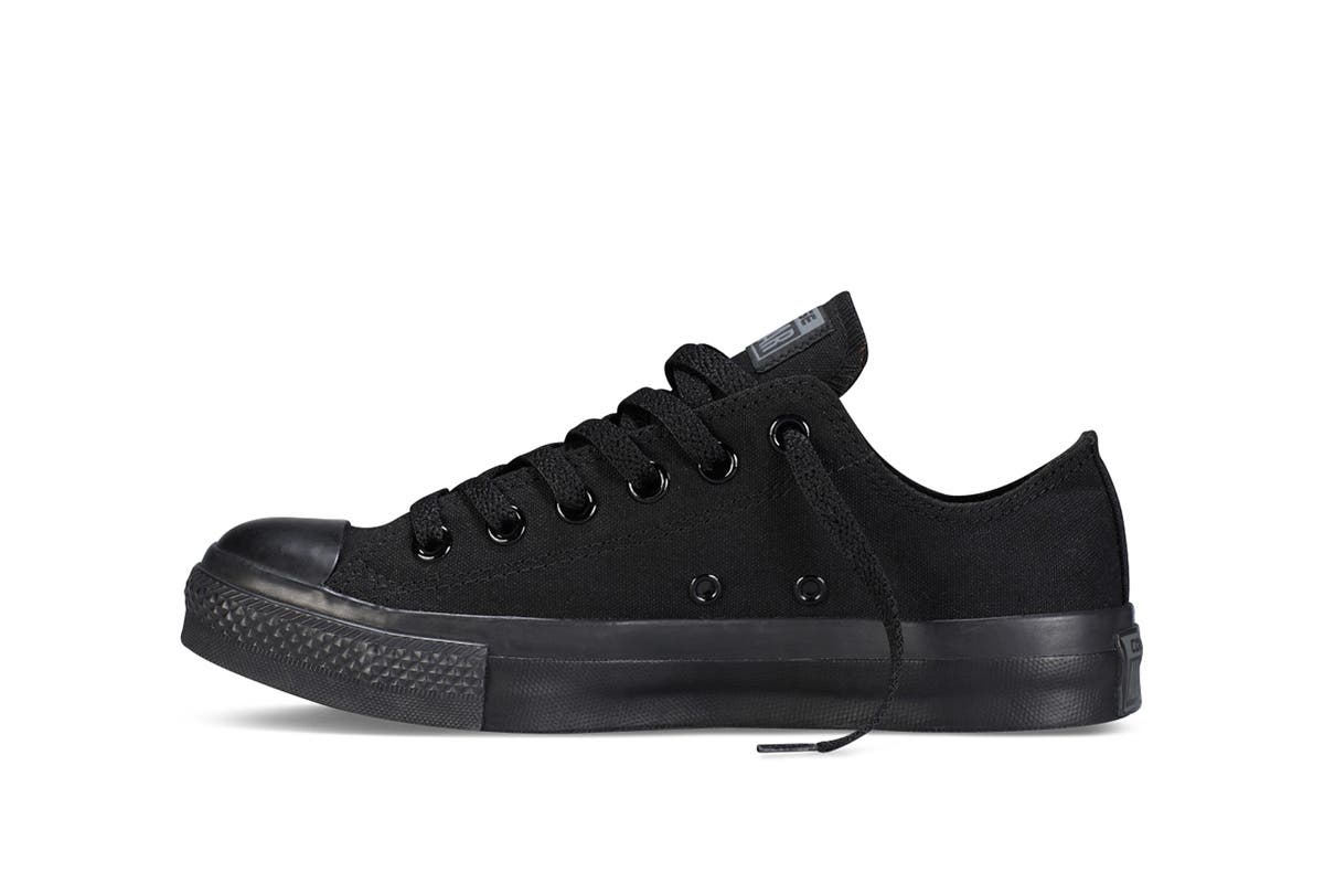 Converse Unisex Chuck Taylor All Star Low Top Sneakers - Monochrome Black