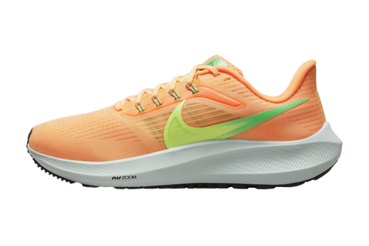 Nike Women's Air Zoom Pegasus 39 Running Shoes - Peach Cream/Ghost Green/Total Orange