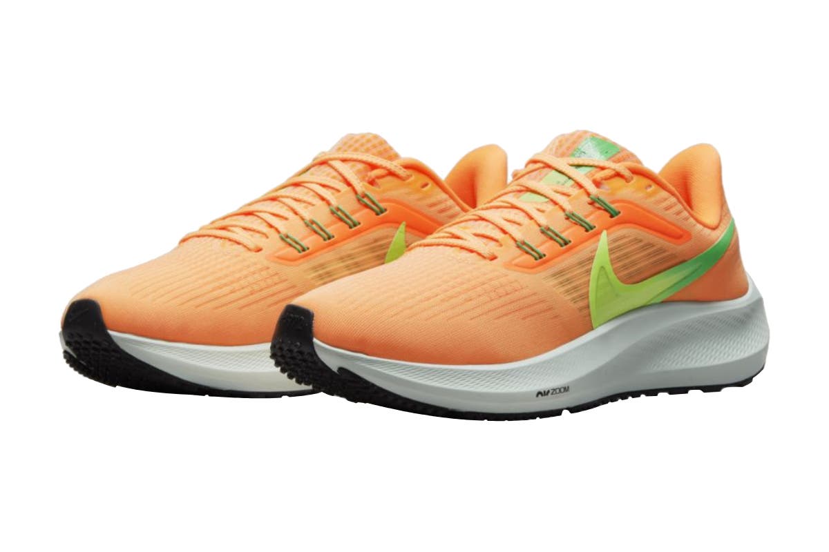 Nike Women's Air Zoom Pegasus 39 Running Shoes - Peach Cream/Ghost Green/Total Orange